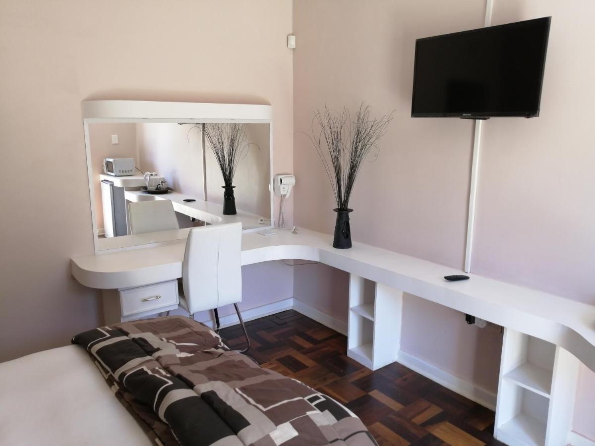 Easy Inn Guesthouse Welkom Ngoại thất bức ảnh