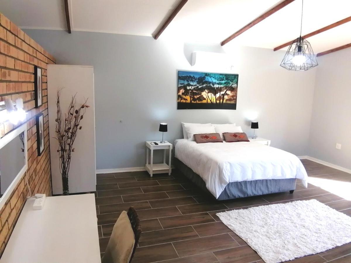 Easy Inn Guesthouse Welkom Ngoại thất bức ảnh